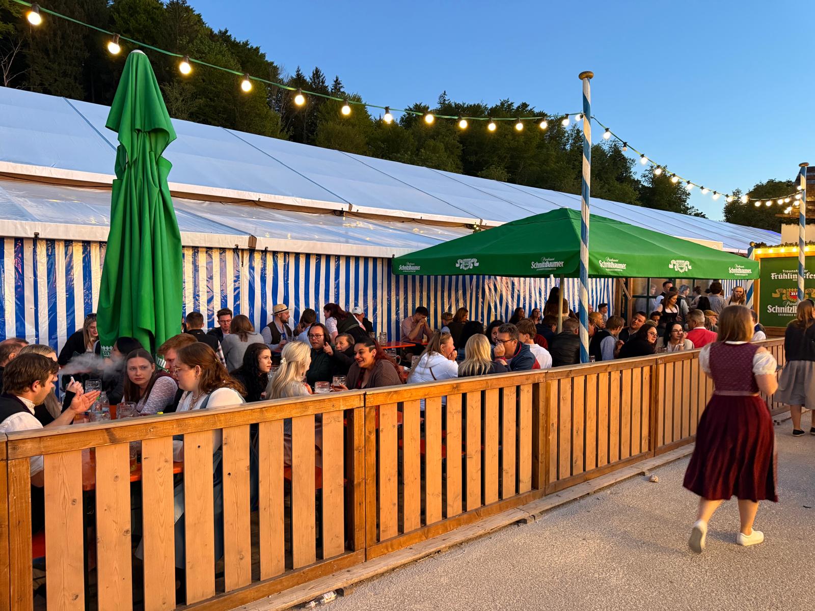 frühlingsfest-traunstein-biergarten2